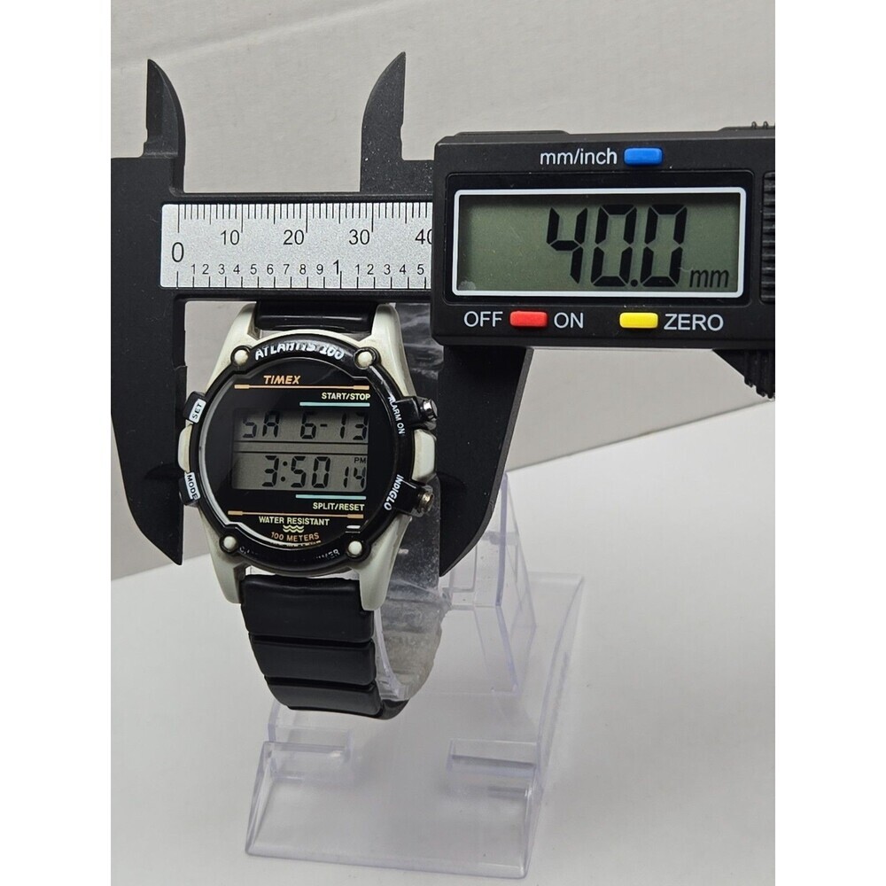 1993 Timex Atlantis 100 Indiglo Digital Watch Mens 40mm Chrono Alarm New Battery - Picture 6 of 14